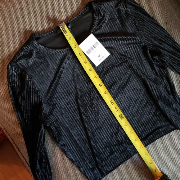 Forever 21 Ribbed Velveteen crop top - Picture 5 of 6